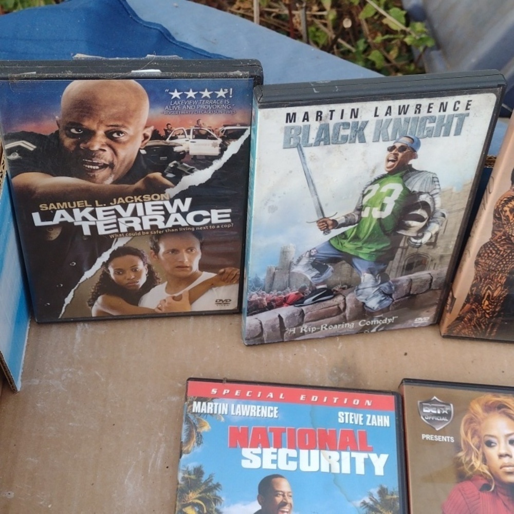 DVD Lot - Picture 3 of 4